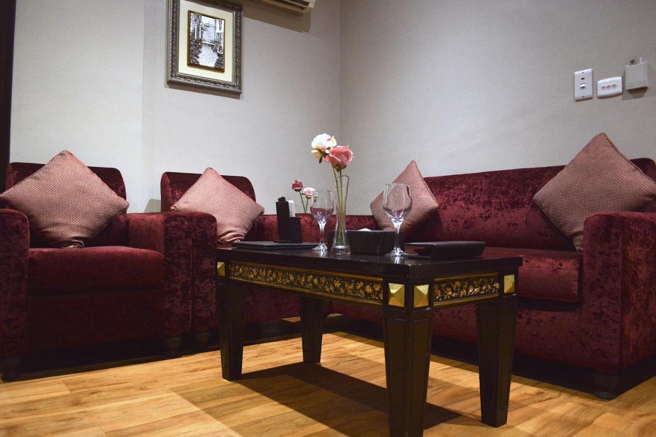 Tobal Al Hamra Hotel Apartments Джеда Екстериор снимка